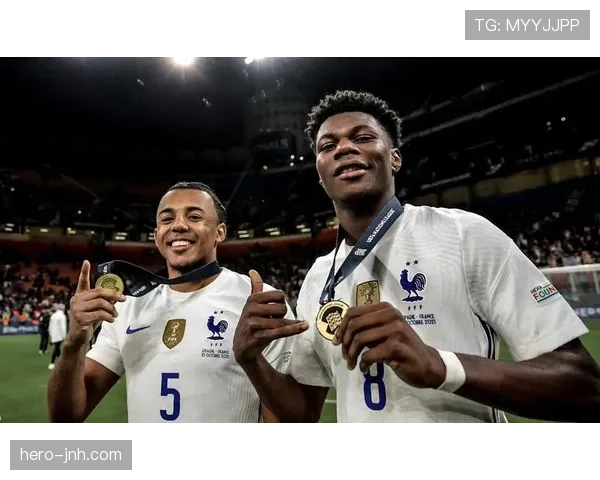 奥雷利安·楚阿梅尼：欧洲超级杯+世俱杯冠军成员