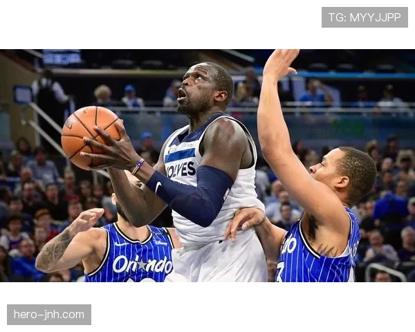 卢尔·邓无球跑动牵制防线，3D价值凸显