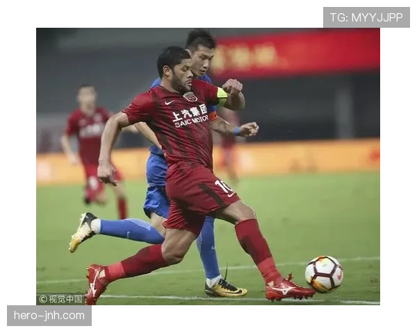 阿森纳争冠路上的隐患逐步显现,战术依赖与阵容深度问题对争冠形势形成制约